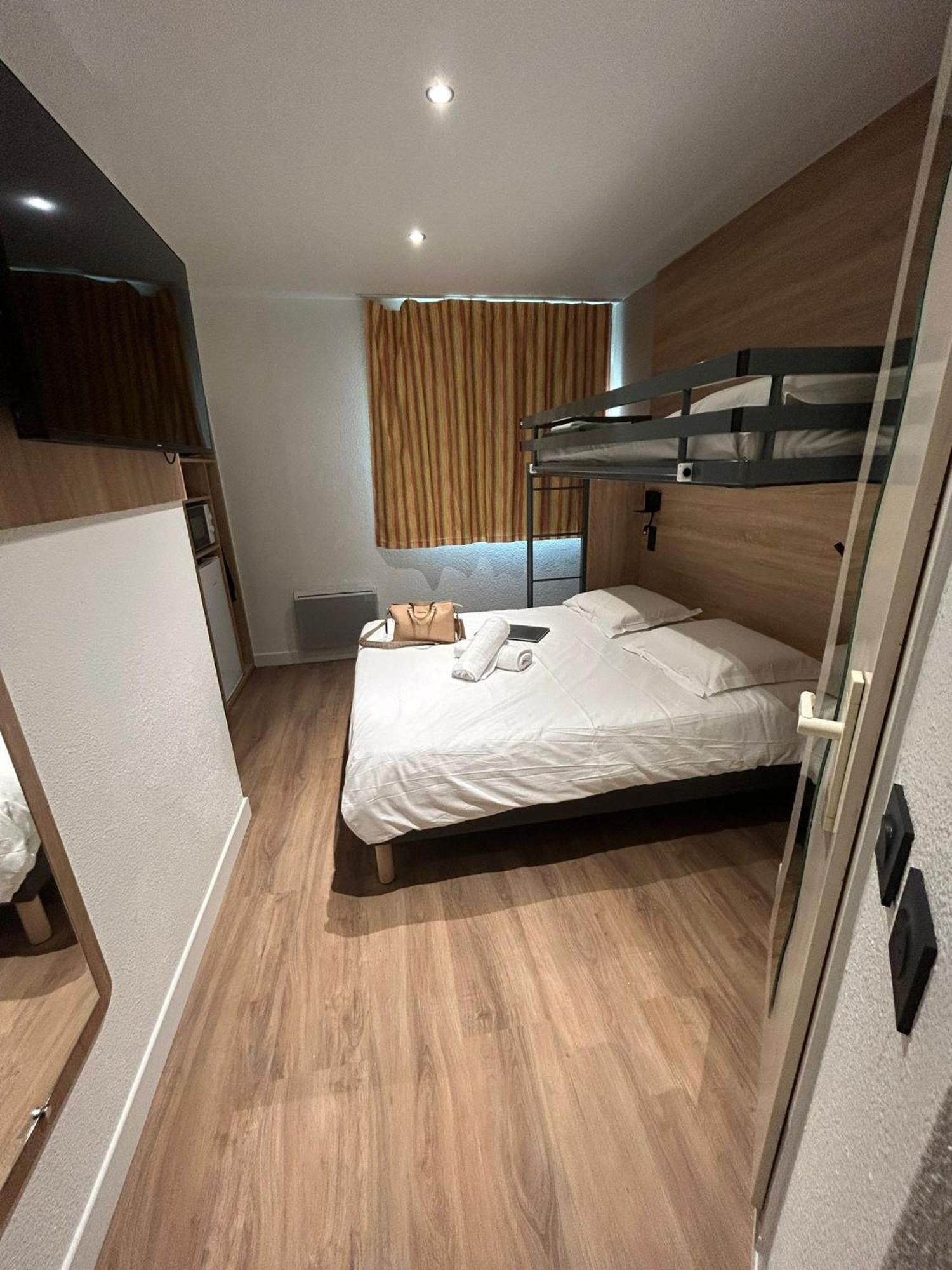 Kyriad Eco Lille Sud - Noyelles Godault Exterior foto